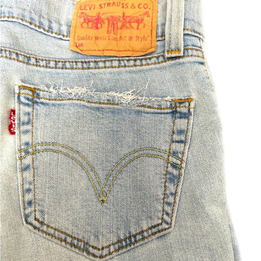 Vintage LEVIS 527s Cutoff Jean Shorts - Size 13 (Juniors) - Picture 3 of 6
